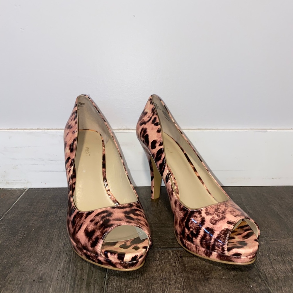 Nine West peep toe